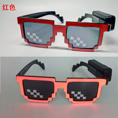 Weiche leuchtende LED-Gläser beleuchten die drahtlose Sonnenbrille, die in die Dunkelheit glüht