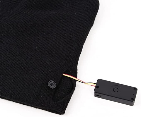 LED-Anzeigen-Hut, der Beanie Cap Bluetooth APP programmierbar beleuchtet